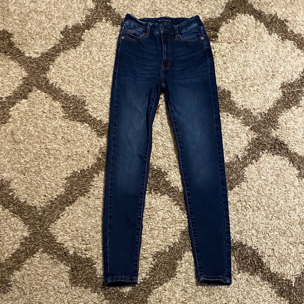 AERO High Rise Curvy Jeggings